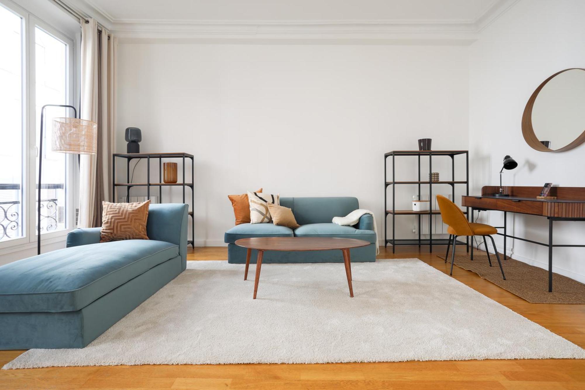123Paris City Room photo